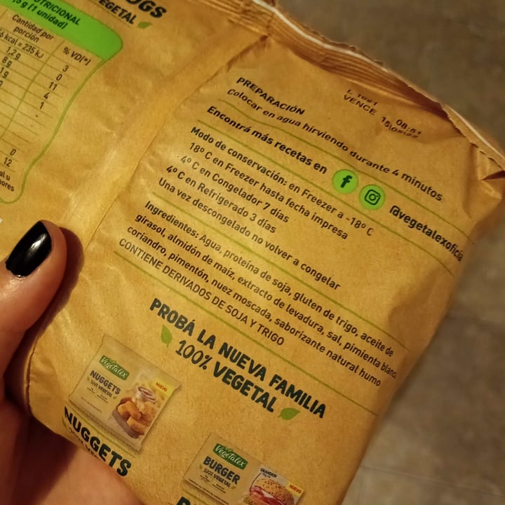 review photo of Vegetalex Hot dogs 100% Vegetal shared by @zoestorino on 06 Nov 2021 - review