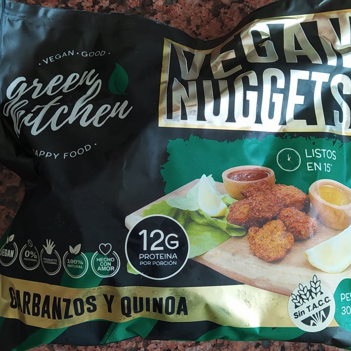 photo of Green kitchen nuggets de garbanzo y quinoa shared by @cynzacu on  23 Apr 2022 - review