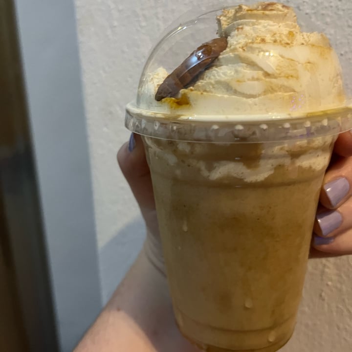 photo of Kaylee's Eatery Lotus Biscoff Mylkshake shared by @skyecomley on  10 Dec 2022 - review