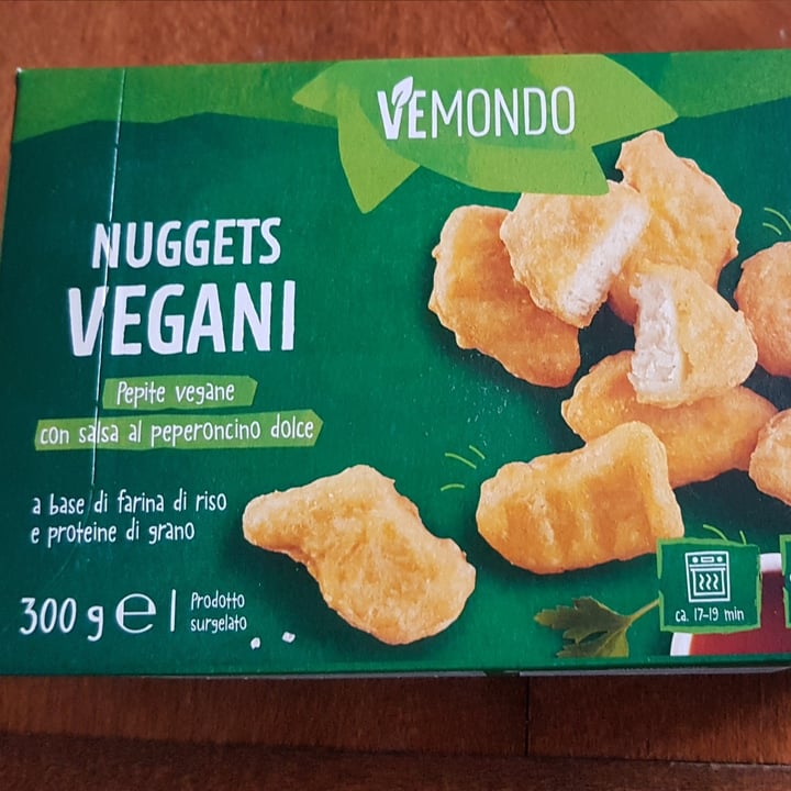 photo of Vemondo Nuggest a base di soia shared by @loredanaformicola67 on  21 Apr 2022 - review