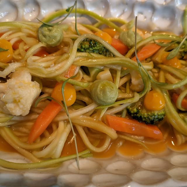 「Menestra de verduras」の料理の写真