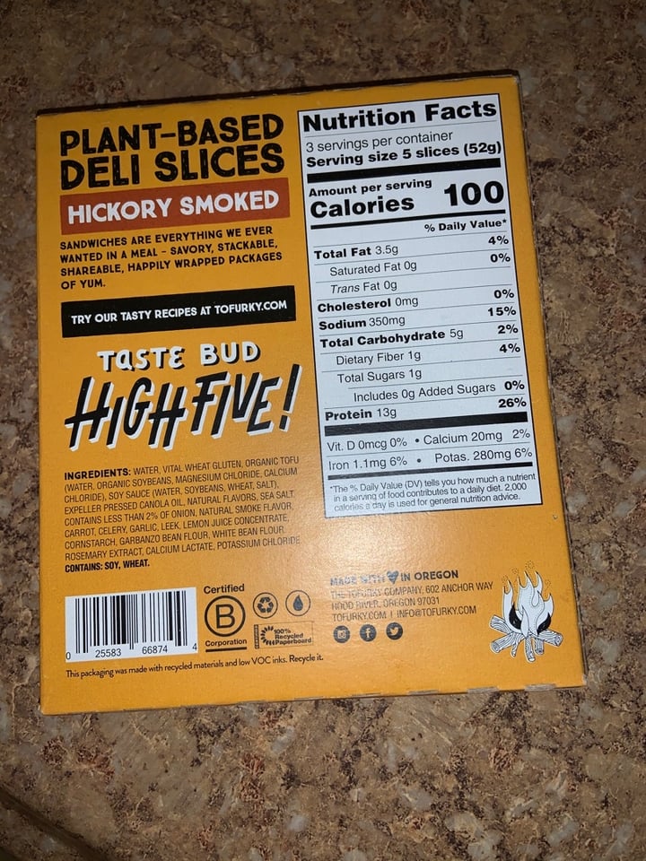 photo of Tofurky Plant Based Deli Slices Hickory  Smoked shared by @hollyamber on  25 Dec 2019 - review