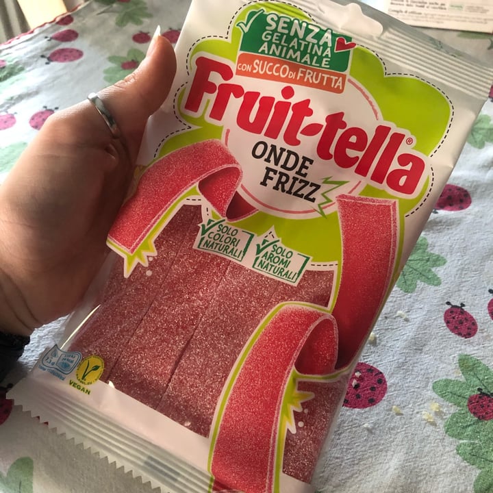 review photo of Fruit-tella Onde Frizz shared by @ameryse on 17 Jul 2022 - review