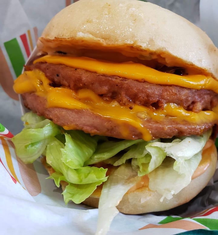 photo of Burger Patch Patch Burger shared by @aarlover20 on  28 Nov 2019 - review