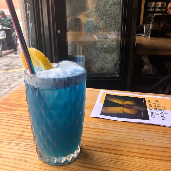 photo of Frutas Prohibidas Blue Limonade shared by @barbarapgs on  08 Jun 2021 - review