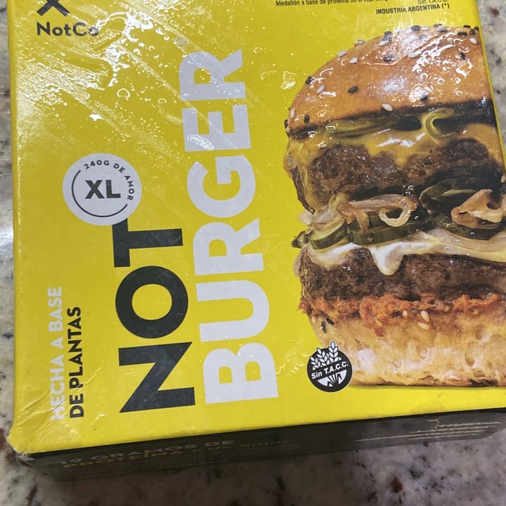 photo of NotCo Not Burger shared by @lunaishihara on  02 Oct 2021 - review