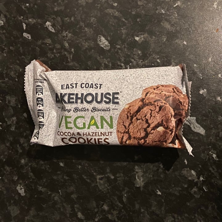 photo of East Coast Bakehouse Cocoa & Hazelnut Cookies shared by @thediabeticvegan on  08 Jun 2021 - review