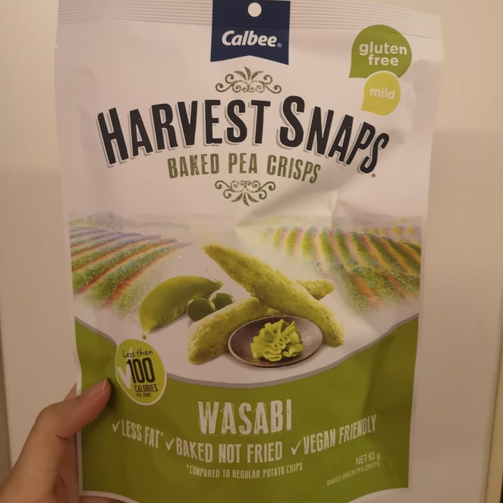 photo of Harvest Snaps Baked Pea Crisps Wasabi Flavour shared by @savk0h on  19 May 2022 - review