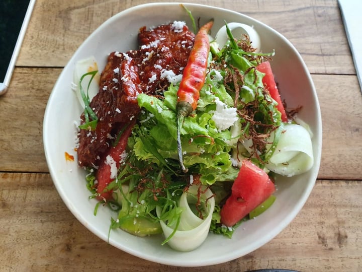 photo of Nonie's Restaurant Tempeh Salad shared by @lynettep on  13 Aug 2019 - review