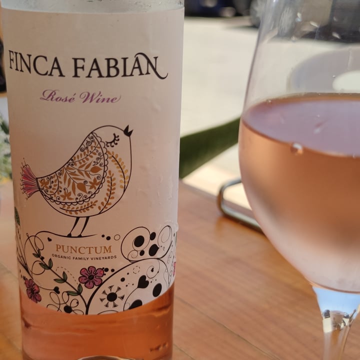 review photo of natural point bistro cafe Vino Rosado shared by @lalespa on 26 Jun 2022 - review