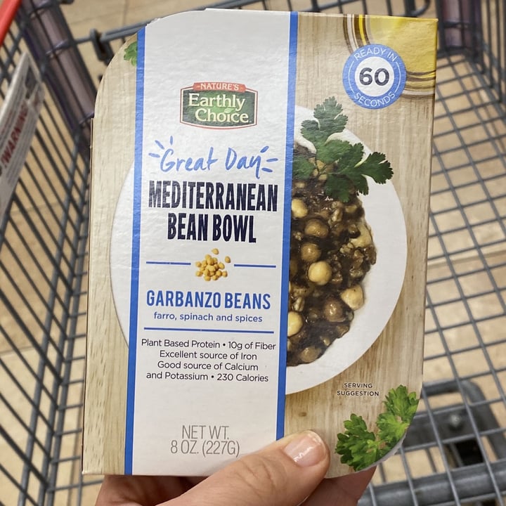 photo of Nature’s Earthly Choice Great Day Mediterranean Bean Bowl Garbanzo Beans shared by @iedavegan on  17 Feb 2022 - review