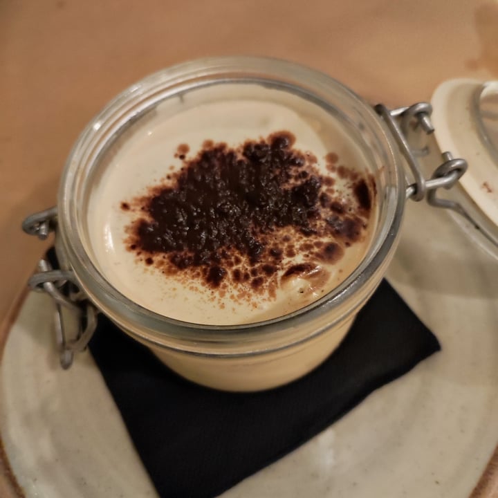 review photo of Viva Burger Tiramisú shared by @sandoralosmios on 12 Feb 2022 - review