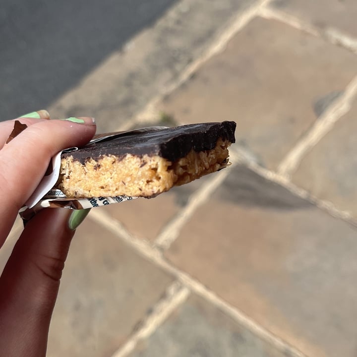 review photo of TREK Protein Flapjack (Cocoa Oat) shared by @pjenkinz on 10 Jun 2022 - review