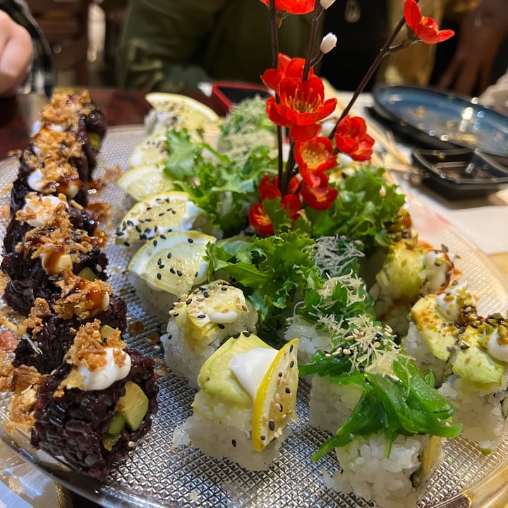 photo of Ristorante Sushi House Piatto di sushi vegan misto shared by @nicole- on  22 Sep 2022 - review