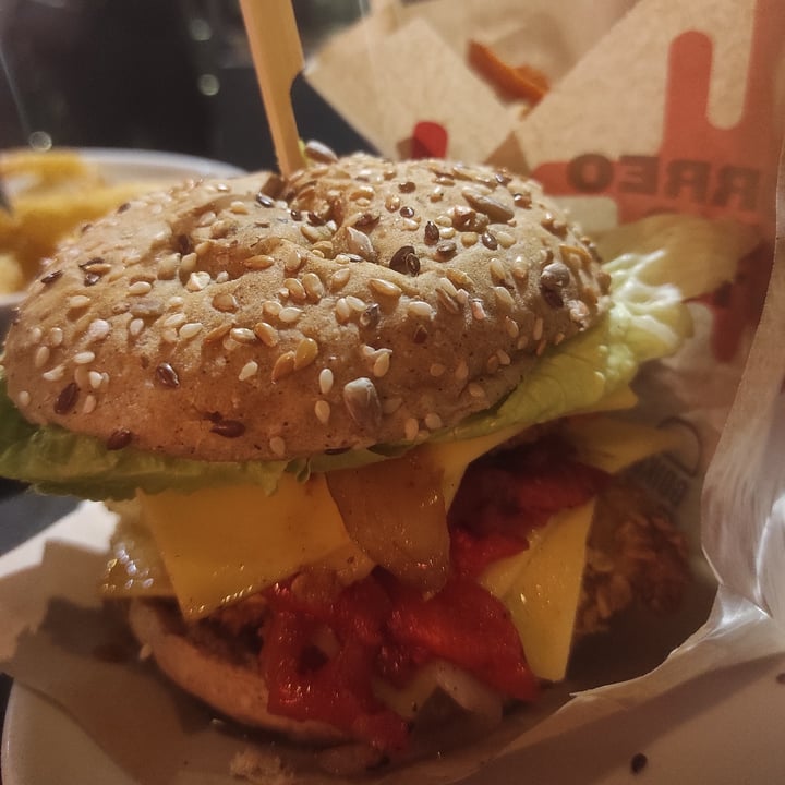 review photo of Goiko hamburguesa pollotariana shared by @lixfeu on 25 Sep 2022 - review
