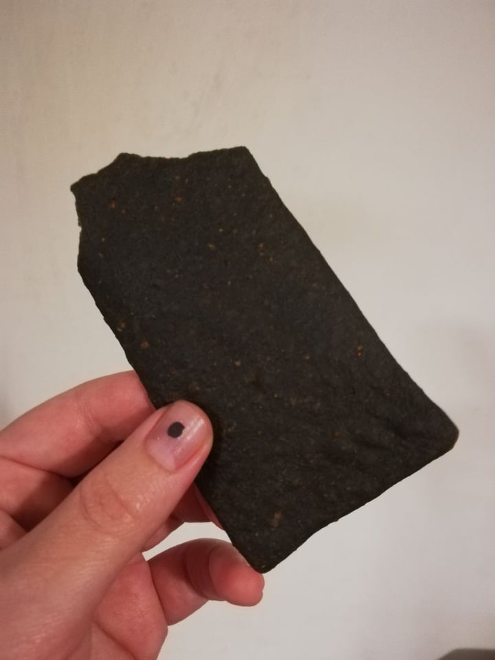 photo of Shiva Crackers Carbon Vegetal shared by @errecassia on  18 Oct 2020 - review