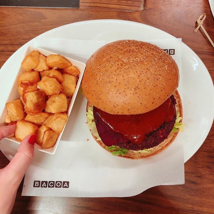 photo of Bacoa Burger Gran Vegano shared by @ifveganism on  14 May 2020 - review
