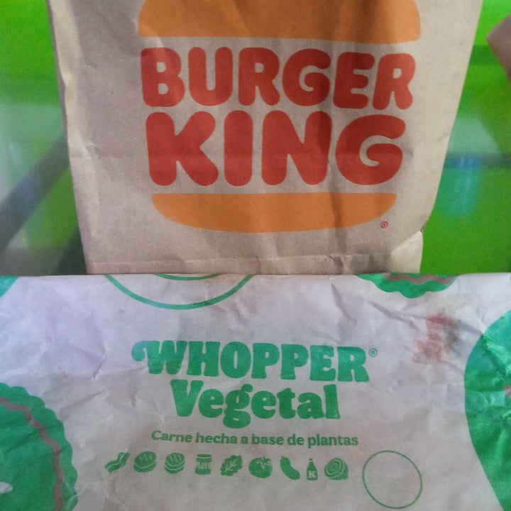 review photo of Burger King Whopper Vegetal shared by @valkybriela on 22 Jul 2022 - review