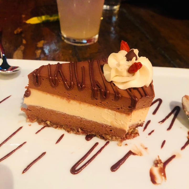 photo of SunCafe Mud pie shared by @moustachedvegan on  27 Jun 2021 - review