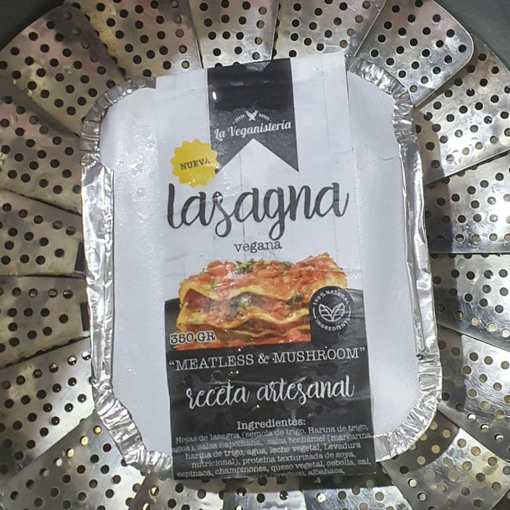 photo of La Veganistería Lasagna vegana Meatless & Murshroom shared by @amcu00 on  28 Feb 2021 - review