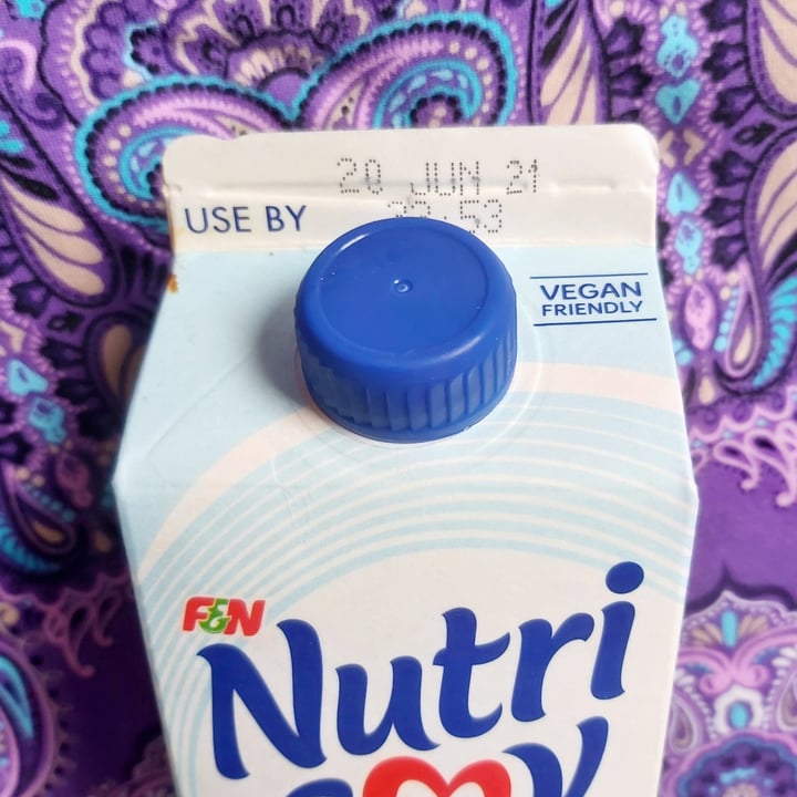 photo of F&N Nutrisoy Fresh Soya Milk High Calcium & Omega No Sugar Added shared by @herbimetal on  10 Jun 2021 - review