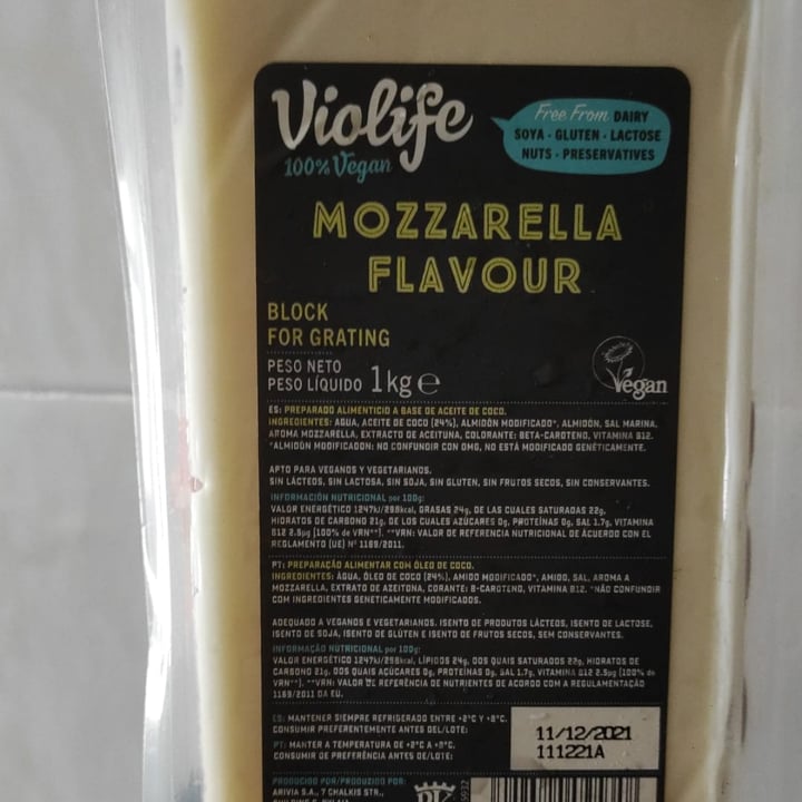 photo of Violife Mozzarella Flavor Block shared by @roxire on  24 Oct 2021 - review