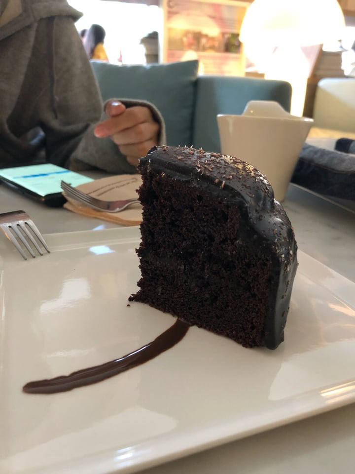 photo of Real Food Chocolate Gateau Cake shared by @alyrauff on  09 May 2019 - review