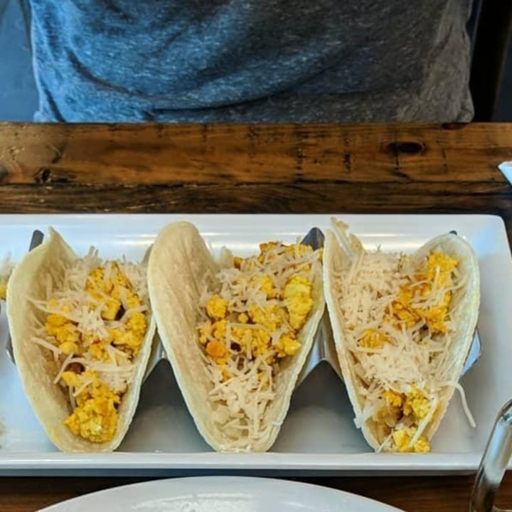 photo of Seven Mile Cafe Jo's breakfast tacos shared by @xtinelin on  16 May 2021 - review
