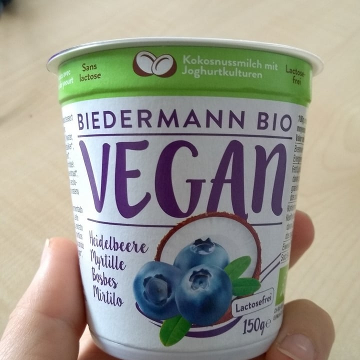 photo of Biedermann Bio Kokosdessert mit Heidelbeere (Coconut Dessert with Blueberry) shared by @felice on  04 Oct 2020 - review