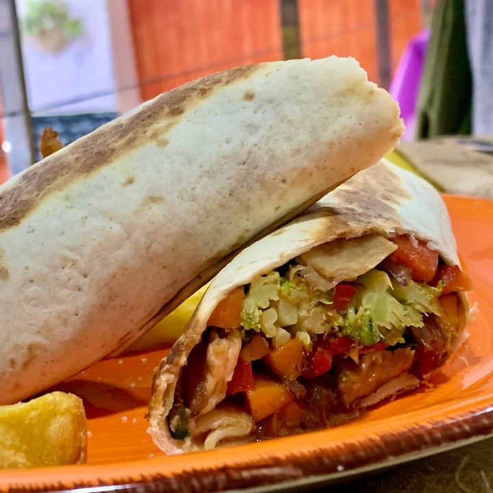 photo of Tenedordelamazonas Burrito shared by @naivoncake on  17 May 2021 - review