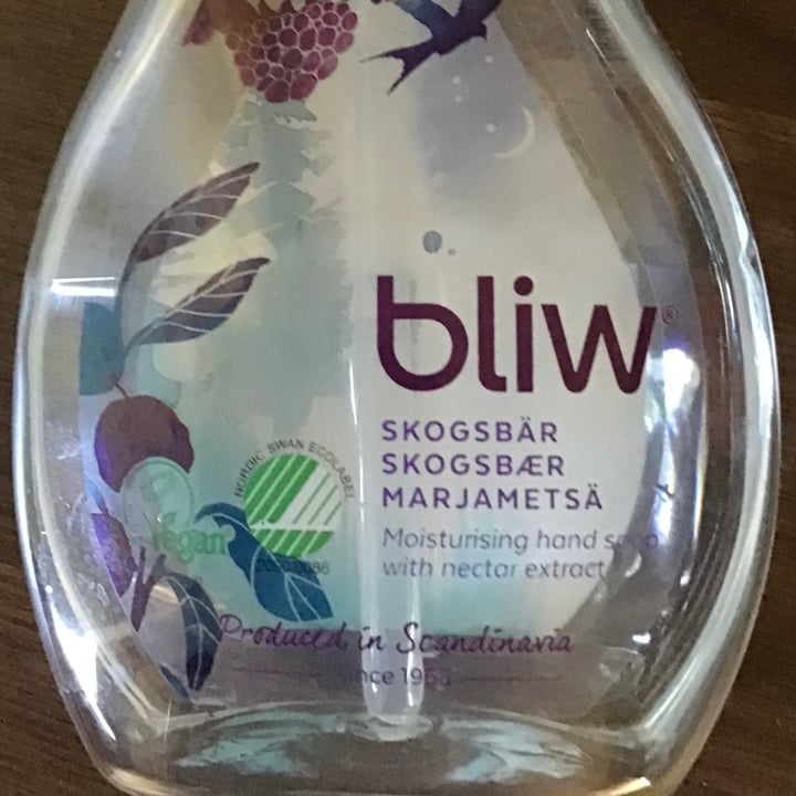 photo of Bliw Forrest berries hand soap shared by @snobolino on  19 Jun 2021 - review