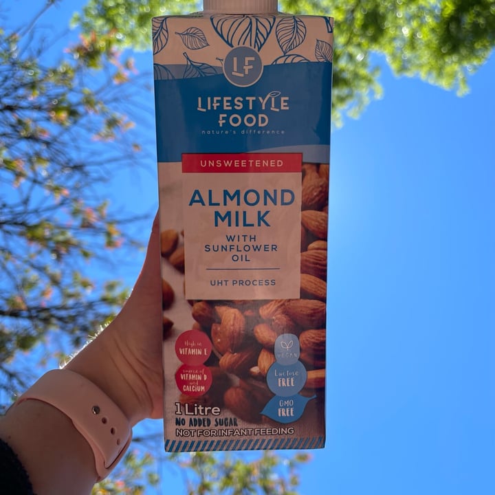 photo of Lifestyle Food Unsweetened Almond milk shared by @jeanne-marie on  01 Nov 2021 - review