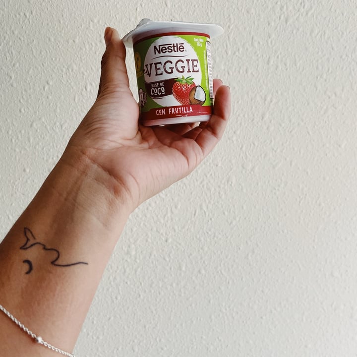 review photo of Nestlé Alimento en Base a Coco con Frutillas shared by @luarenjupiter on 20 Nov 2021 - review