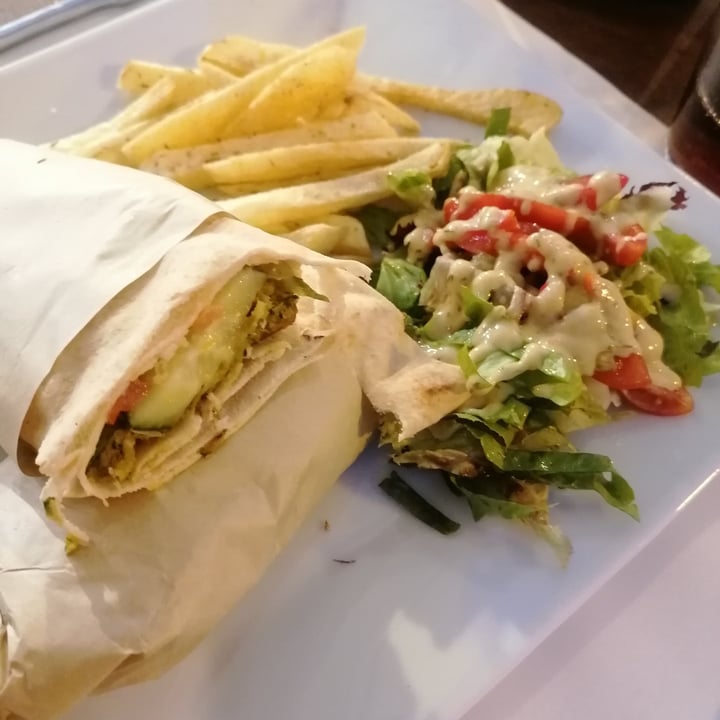 photo of Let’s Vegan Rethymno Restaurant Burrito Vegan shared by @frullu on  27 Apr 2022 - review