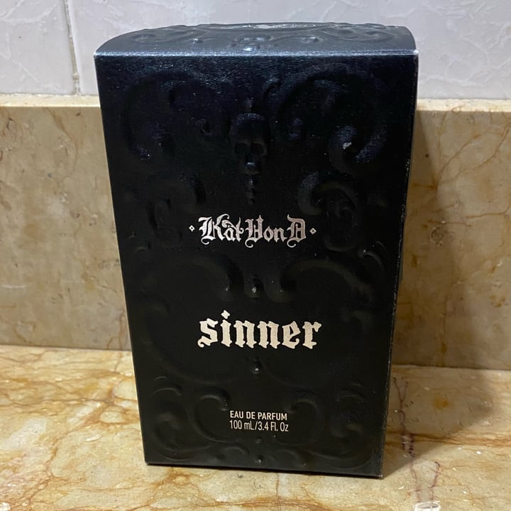 photo of KVD Beauty Fragance Sinner shared by @debeb on  19 Jun 2022 - review
