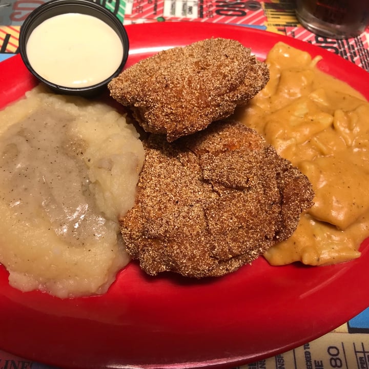 photo of Souley Vegan Country style Seitan steak plate shared by @jrororo on  28 Sep 2020 - review