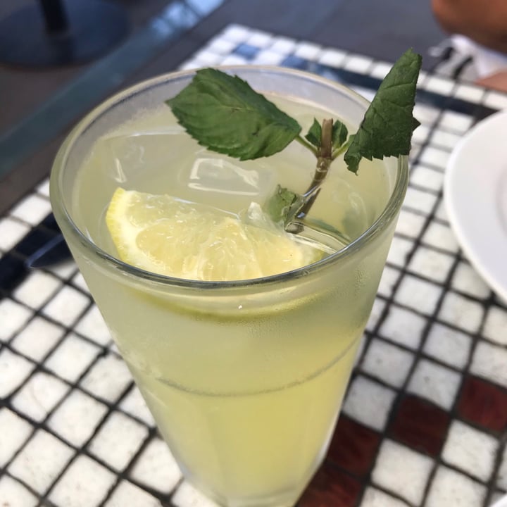 photo of Le Pain Quotidien Limonada con menta shared by @sechague on  24 Jan 2021 - review