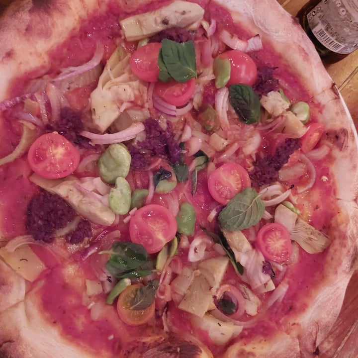 photo of Salumeria Gardens Vegan Maltese Pizza shared by @lapissy on  15 Jan 2022 - review