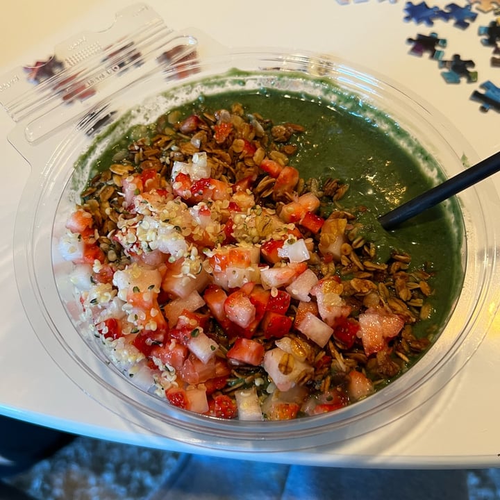 review photo of Kreation Organic Kafe Black Forrest AmazeBowl (Açaí Bowl) shared by @margaritaz on 11 Jan 2022 - review