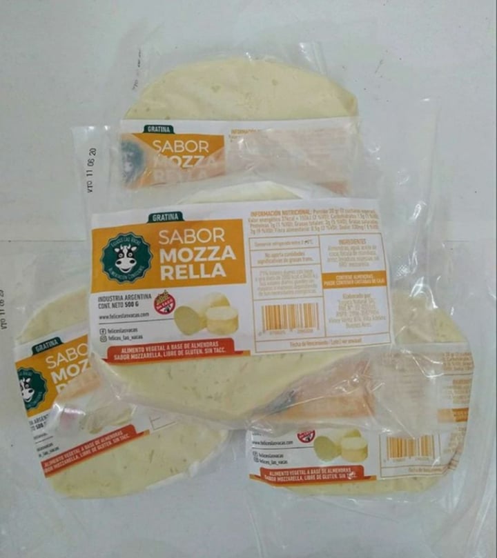 photo of Felices Las Vacas Mozzarella  shared by @tiarasv on  21 Apr 2020 - review