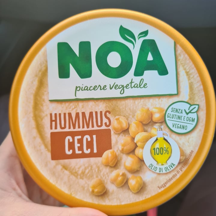 photo of Noa Hummus ceci shared by @alessiad on  09 Dec 2022 - review