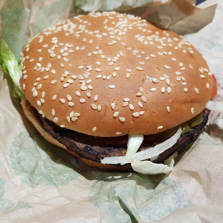 photo of Burger King Leicester Square Plant-based Whopper shared by @rnp20 on  16 Mar 2022 - review