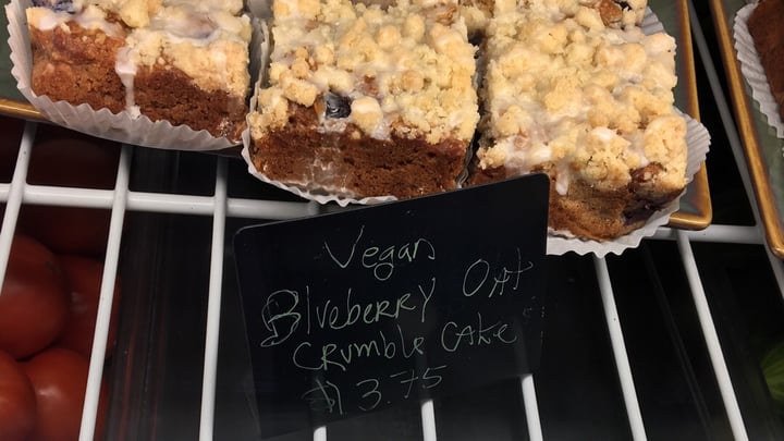 photo of Wailuku Coffee Company Crumb Cake shared by @raatz on  24 Jul 2019 - review