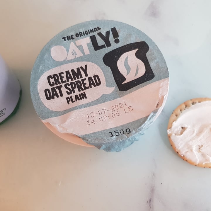 photo of Oatly Original Creamy Oat Spread shared by @julesjacie on  08 Mar 2021 - review