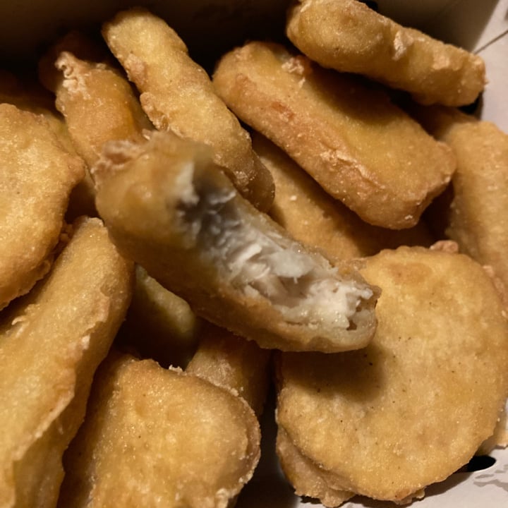 review photo of Burger King 20 Vegan Nuggets shared by @jamesdunn611 on 06 Feb 2022 - review