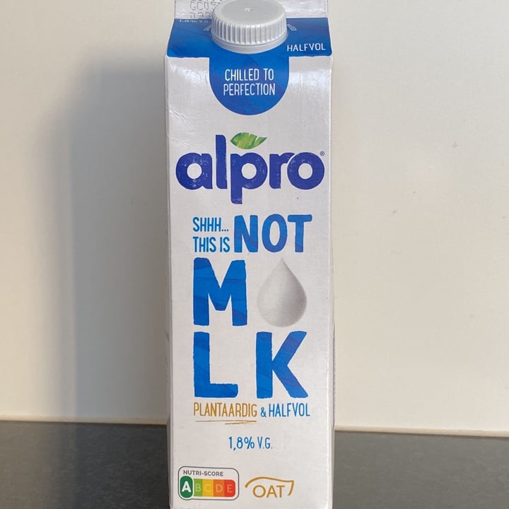 review photo of Alpro This is Not Milk 1.8% Fett shared by @martinuccia on 20 Mar 2022 - review