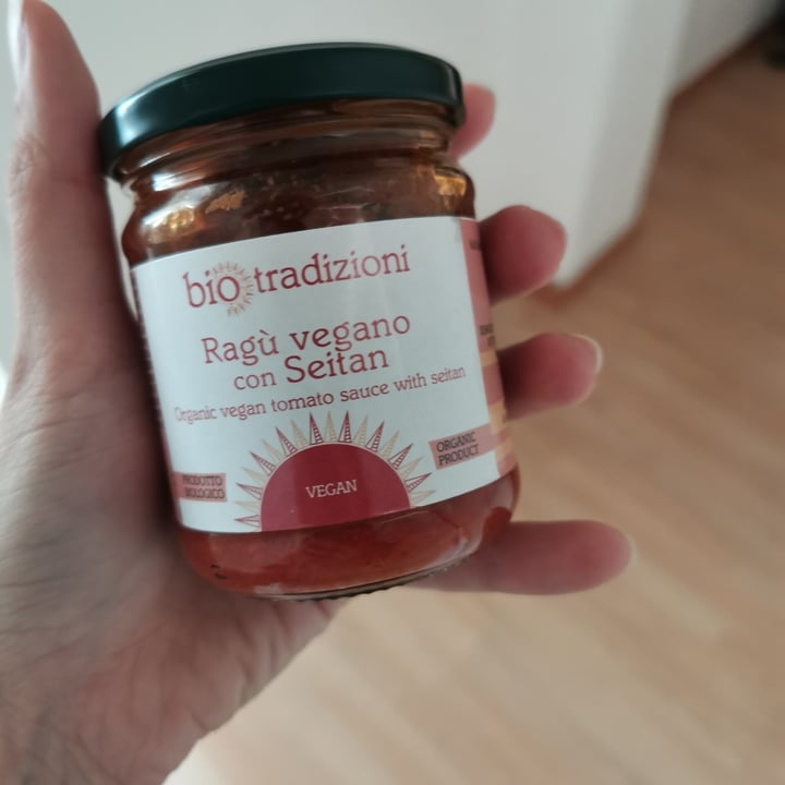 photo of Bio tradizioni Ragù Vegano Con Seitan shared by @beatriceperini on  28 Mar 2022 - review