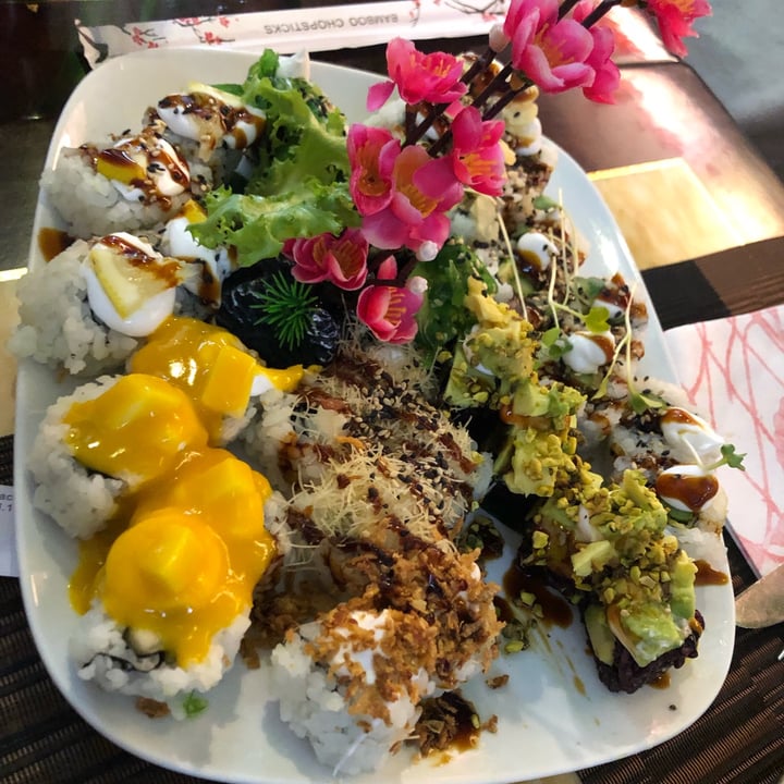 photo of Ristorante Sushi House Misto Sushi Vegan shared by @sra on  29 Sep 2022 - review