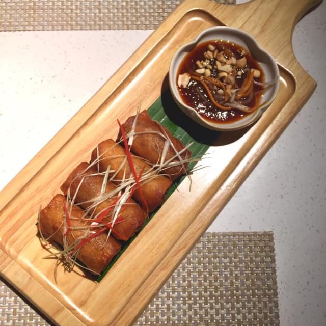 菜肴“Deep fried spring rolls”的照片