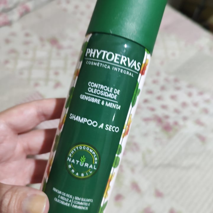 photo of Phytoervas Shampoo Controle De Oleosidade - Gengibre E Menta shared by @michelelebre on  28 Apr 2022 - review